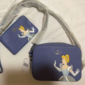 ❤️❤️Cinderella Coach Purse and wallet ❤️❤️